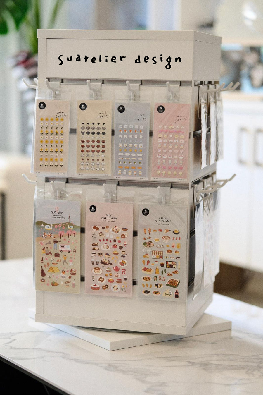 Suatelier Display Units - Counter Top Spinner